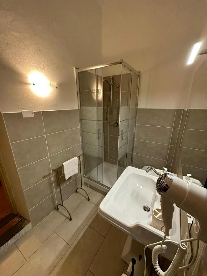 Residence Amalia Guelfa Florence Buitenkant foto