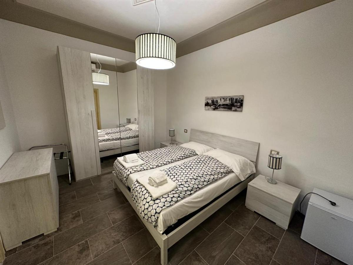 Residence Amalia Guelfa Florence Buitenkant foto